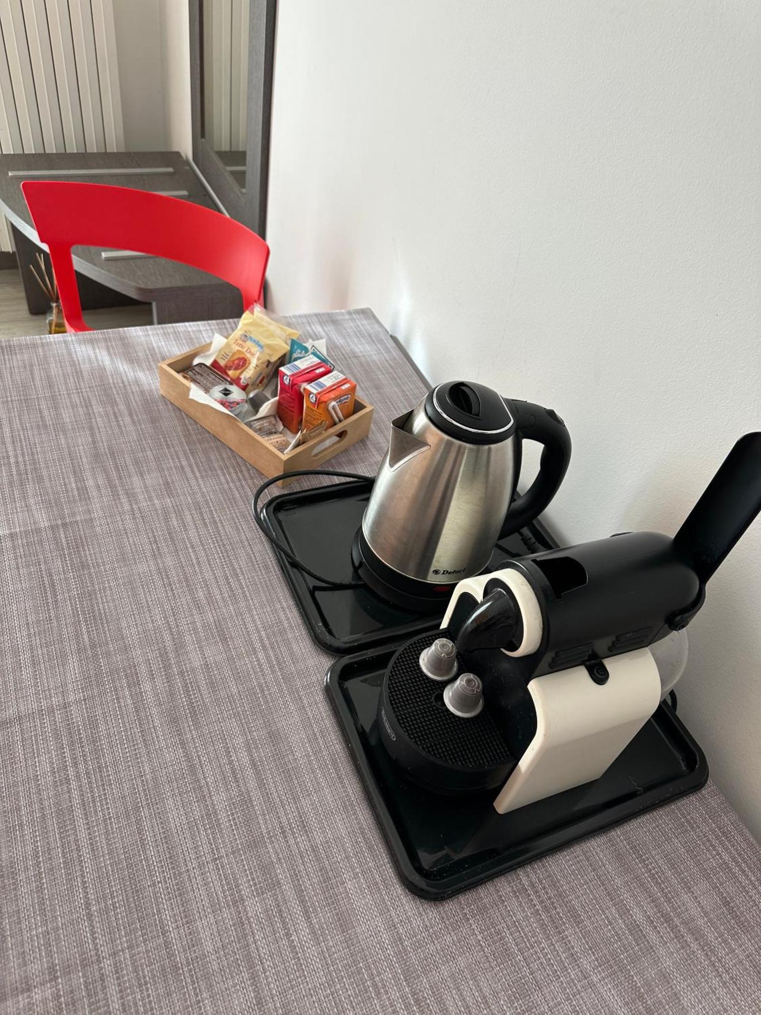 29 Cav Apartments Bollate Bagian luar foto